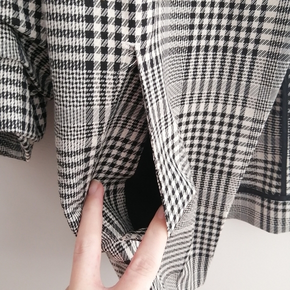 Aritzia Babaton Power Hip Blazer Black White Plaid Houndstooth Crepe 4 - Picture 11 of 17
